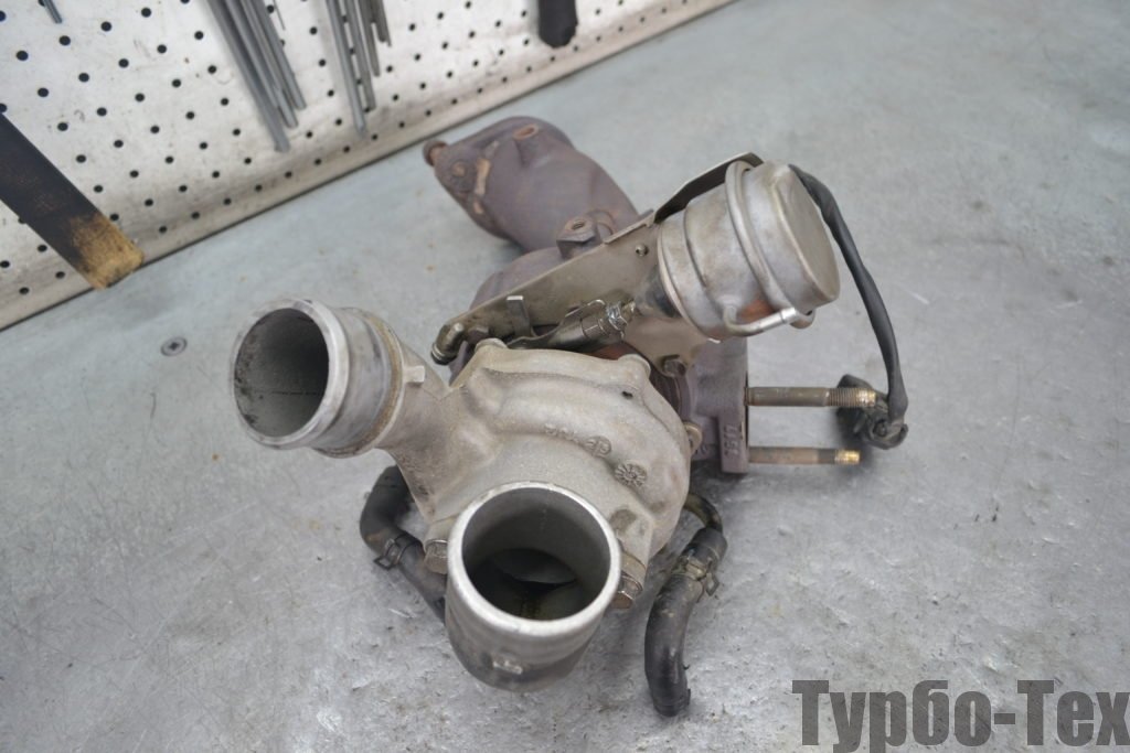 Турбокомпрессор Hyundai Grand Starex 5303-970-0145 в исходном состоянии Турбина Hyundai Grand Starex 5303-970-0145 в исходном состоянии